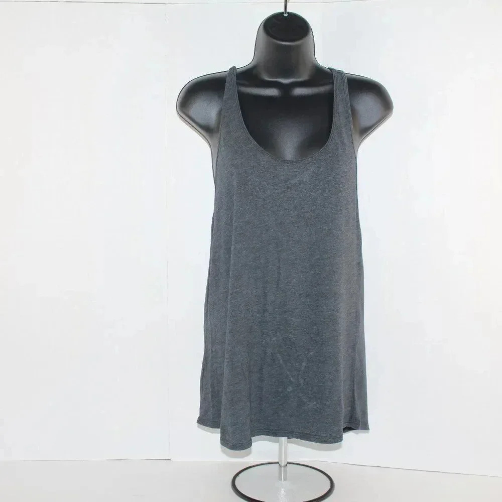 Lululemon workout top
